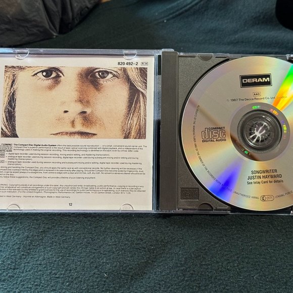 JUSTIN HEYWARD'S "SONGWRITER" COMPACT DISC * GREAT CONDITION * SLIGHTLY USED - Picture 2 of 5